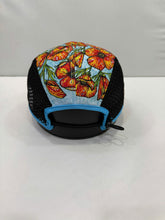 Load image into Gallery viewer, Poppies Bungee Back Running Cap