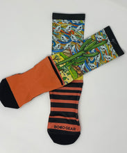 Load image into Gallery viewer, McDowell Mountain/ Javelina Skull Performance 7 Inch Crew Socsk