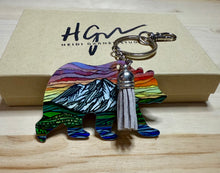 Load image into Gallery viewer, Shasta  Key Chain
