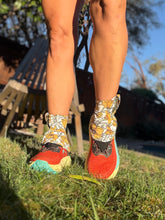 Load image into Gallery viewer, Side Zip Shoe Gaiters - Poppies
