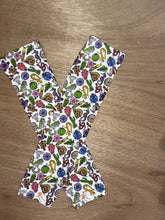 Load image into Gallery viewer, Outdoor pattern  Arm Sleeves
