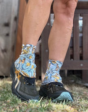 Load image into Gallery viewer, Shoe Gaiters - Poppy Swirl
